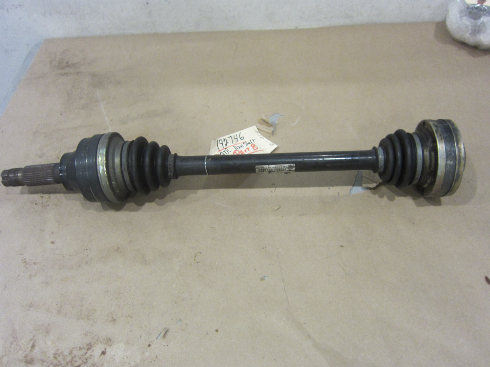 Maserati Quattroporte - Axle Shaft  USED  - P/N192746