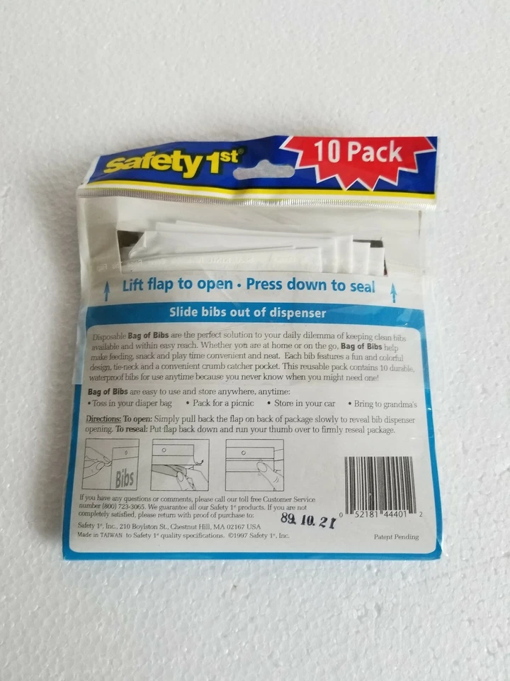 Baberos desechables Safety 1st para bebé, juego de 10 para uso en casa o sobre la marcha Foto 3 de 3