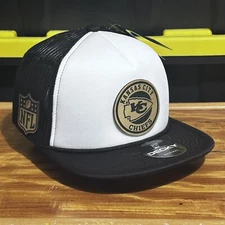 Kansas City Chiefs snapback hat Black & White Foam Trucker Hat