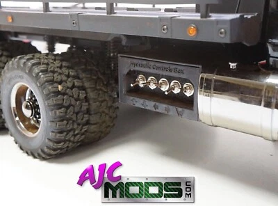 AJCMods Boîtier de Commande Hydraulique 5 Voies TRX6 Flatbed Hauler Noir - Photo 1/4