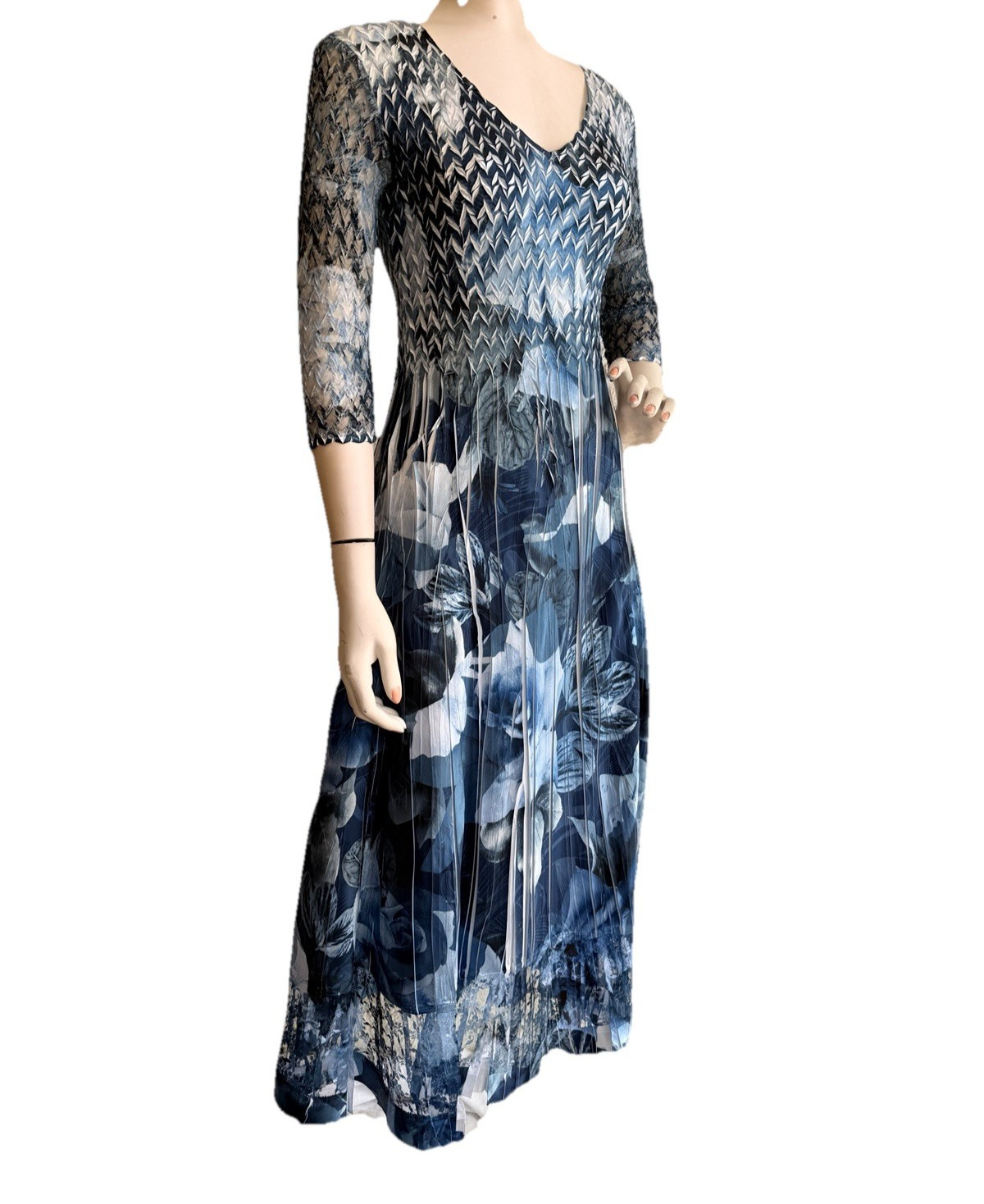 KOMAROV Dress Blue Floral Stretch 3/4 Sleeve Midi Art to Wear Size S