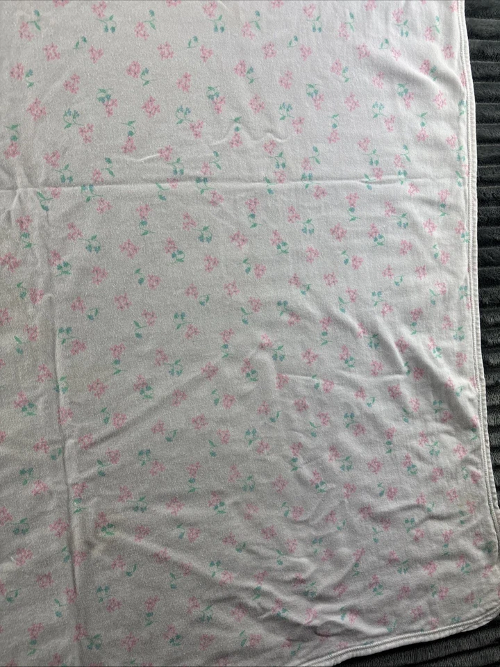 Manta de seguridad vintage de algodón floral para bebé Carter’s flores rosa envoltura encantadora Foto 4 de 4