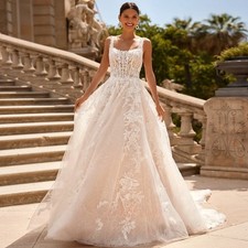 Modern A-line Wedding Gown Square Collar Sleeveless Lace Appliques Court Train