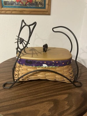 Longaberger 2009 Halloween Cat Basket :Wrought Iron/Liner /Protector/Lid - Image 1 of 4