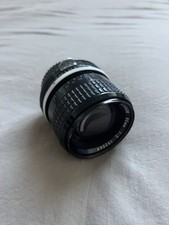 Nikon Nikkor 85mm F/2 AI Prime lens