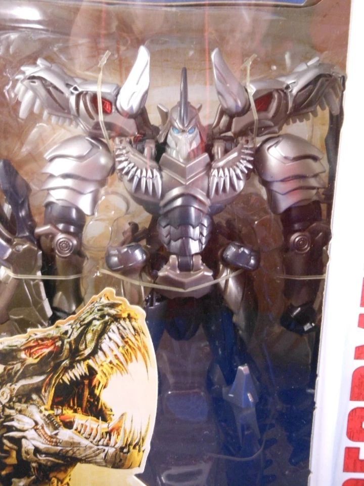 New Transformers GRIMLOCK The Last Knight Movie Voyager Class - Image 2 of 4