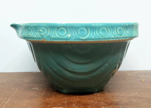 Vtg Circles Drapes Turquoise Blue Stoneware Spout Mixing Bowl 7”D Hull Antique