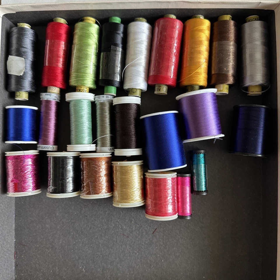 Madeira Alcazar Gutterman Rayon Thread + Madeira Polyneon Aerofil Cotona Lot - Image 3 of 4