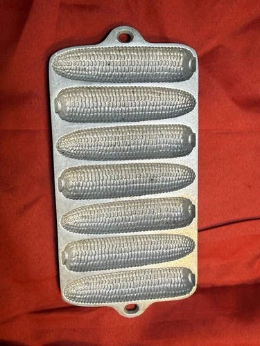 Griswold Wagner Ware Cast Iron Cornbread Pan 459 Sidney Vintage Mold