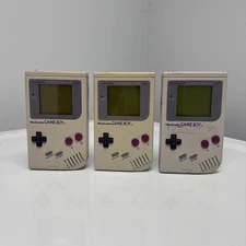 3 Nintendo Game Boy Gameboy DMG bundle Parts Or Repair.
