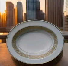 Haviland Limoges France Marquise Gold Trim 9.5"L X 7.5"W Vegetable Bowl