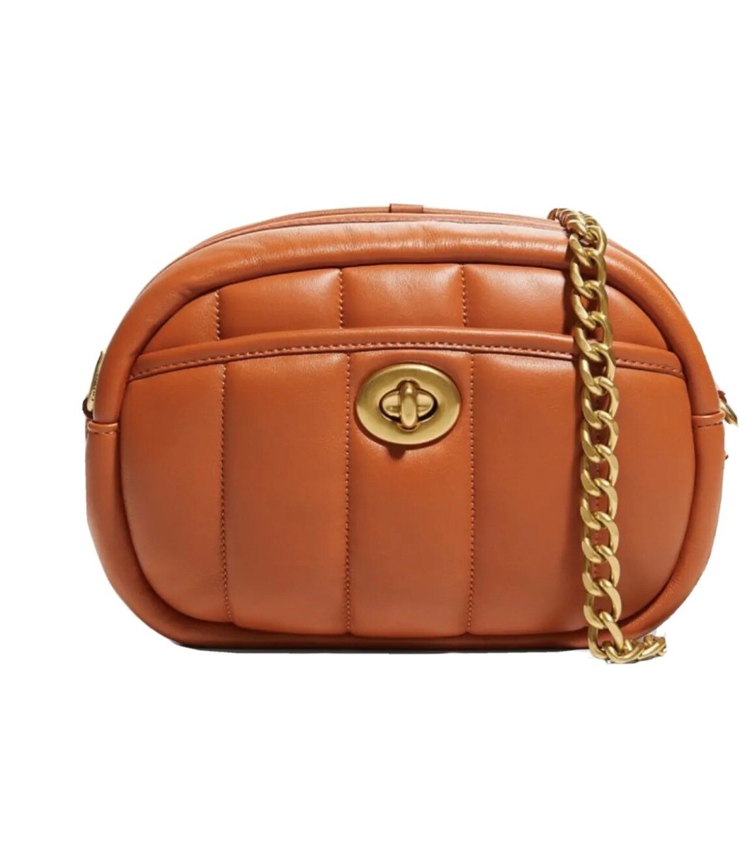 ショルダーバッグ・ポシェット Coach Pouch Crossbody - Coach - Leather - Brown Coach logo-plaque Crossbody Bag | Brown | FARFETCH