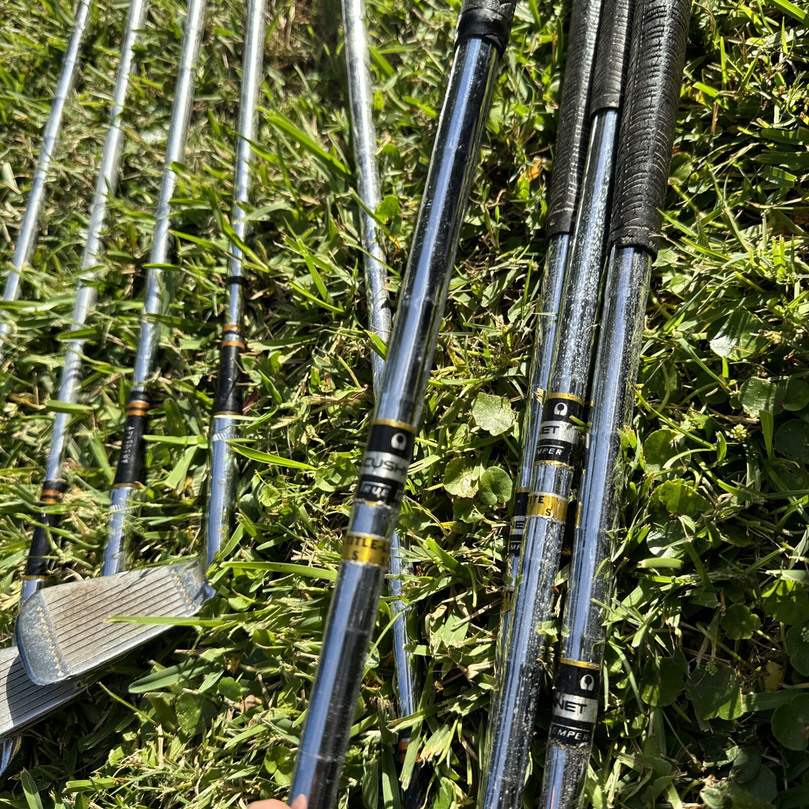 TITLEIST SET OF IRONS 29 + PWSW Steel Shaft Title Lite StIFF