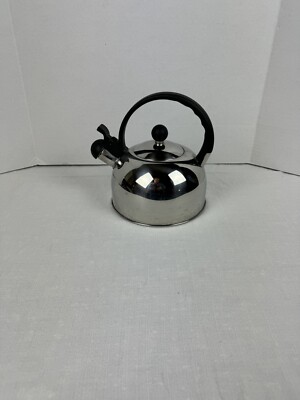 Stainless Steel Whistling Kettle Tea Pot - 2.5 Liter Capacity