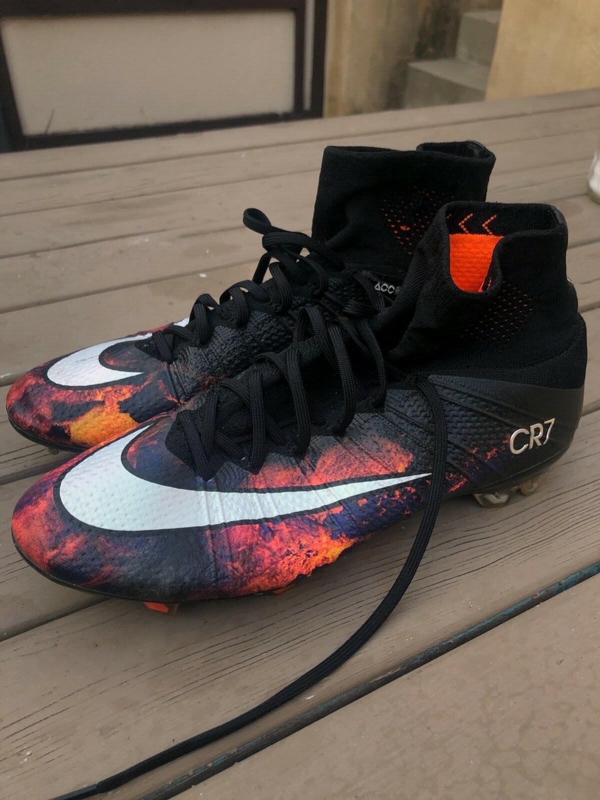 cr7 lava socks