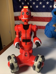 2007 wowwee robot