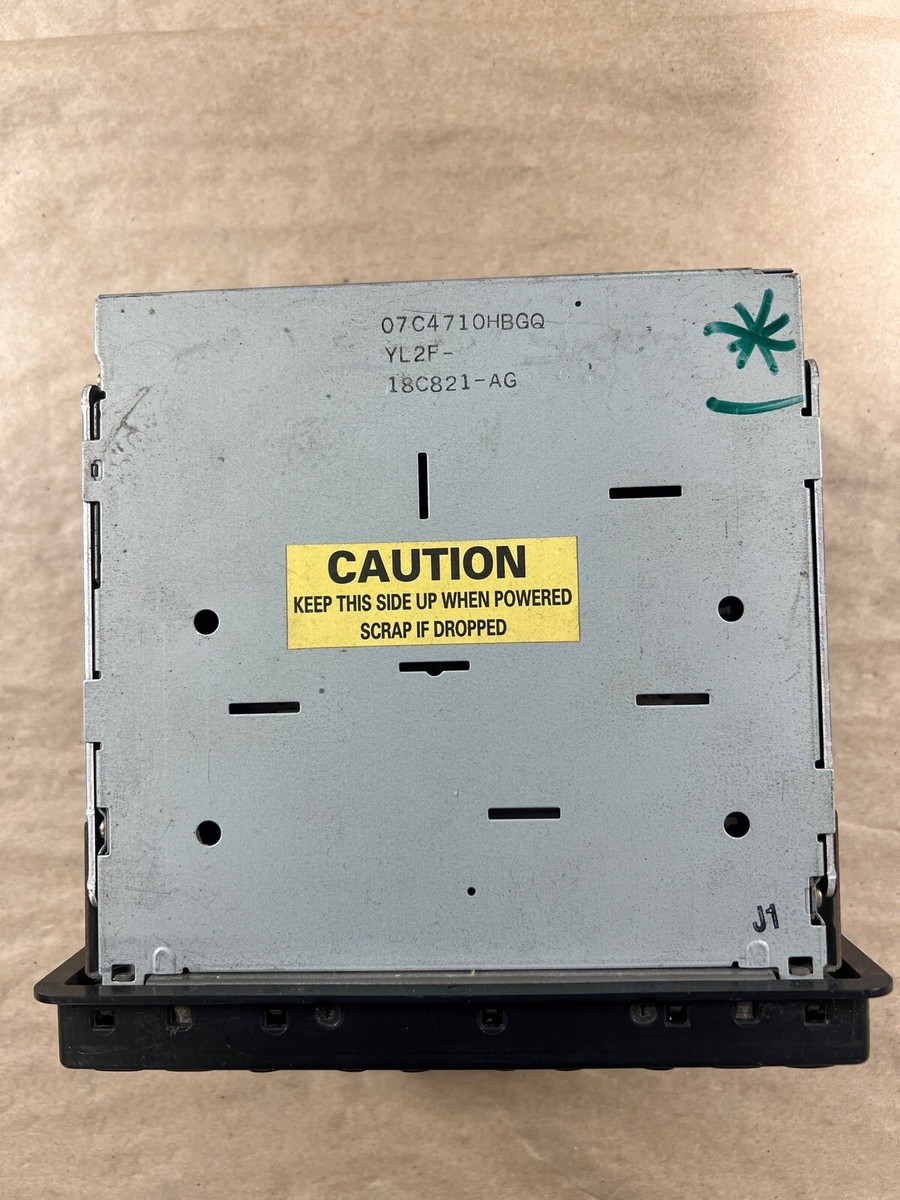 2003-2004 Ford Mustang SVT Cobra Mach 1 Radio 6 Disc