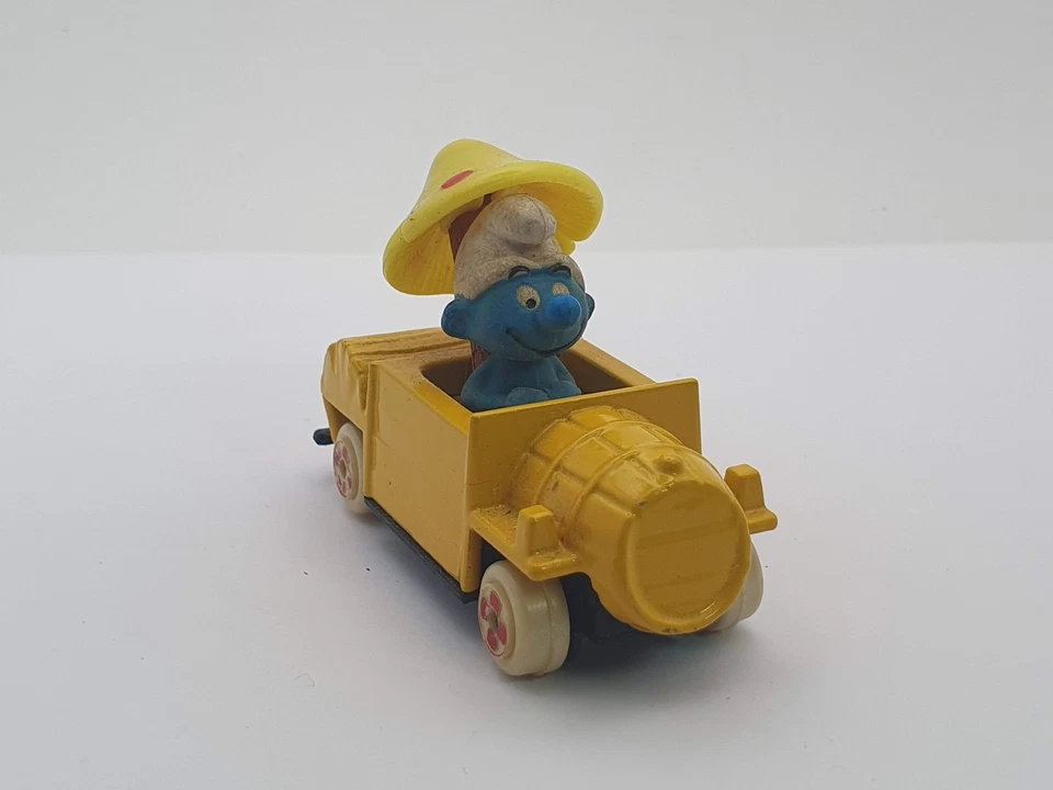 Auto Puffo Esci 1/43 Giallo - Immagine 4 di 4
