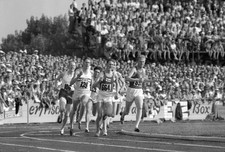 Athletics ECH 1954 Berne finals m Roger Bannister wins 1950s Old Photo 2