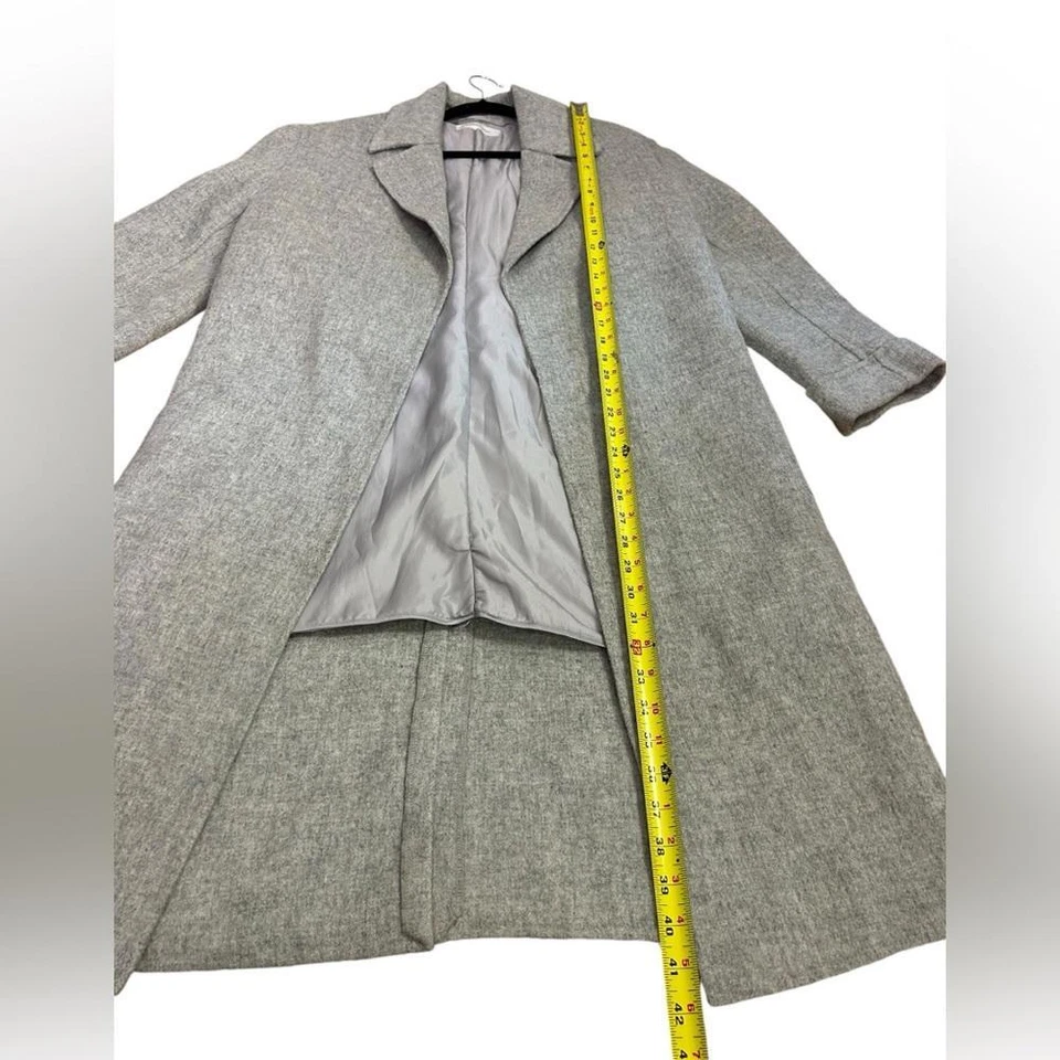 Abrigo largo de lana grande Blossom H Company l gris claro frente abierto Foto 3 de 4