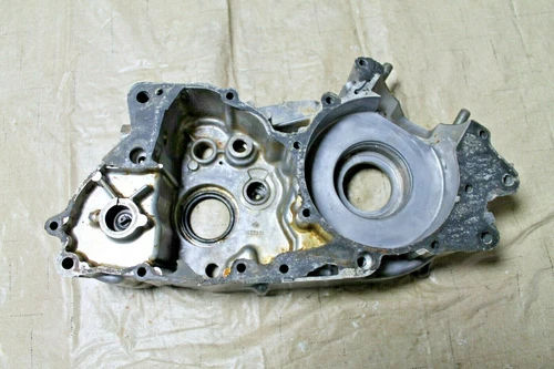 CRANKCASE SET | L,M