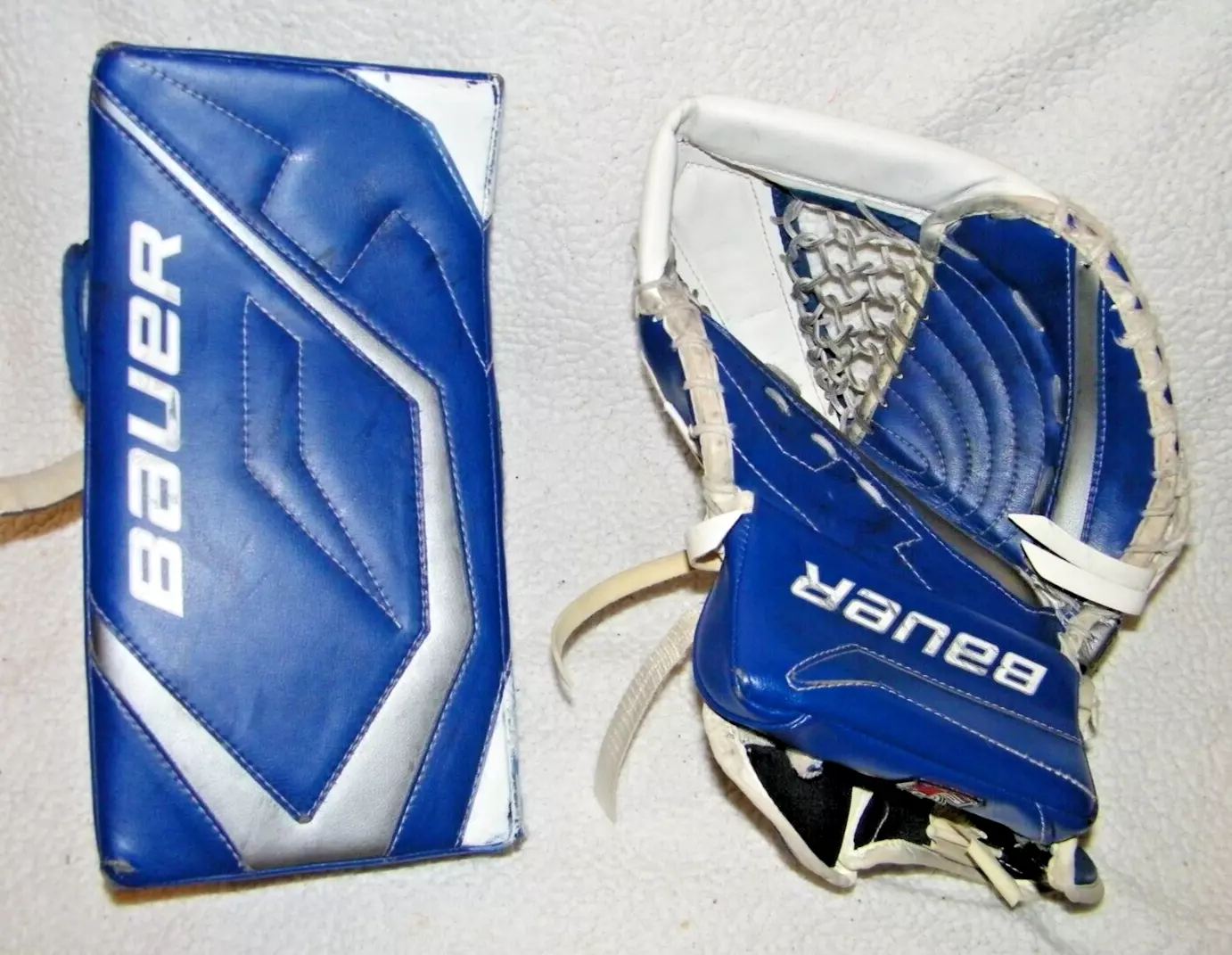 LOT DE GANTS DE GARDIEN DE BUT BAUER SUPREME ONE80 INT ATTRAPE ET BLOQUEUR TRÈS BEL ÉTAT