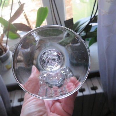 6 VERRES à Pieds En CRISTAL Estampillés SEVRES + Etiquettes Art De La Table Xxe 126238