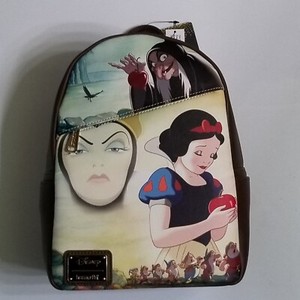 evil queen loungefly