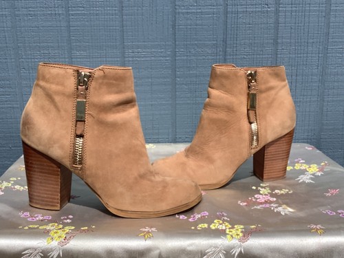 size 11 boots wide