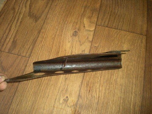 1980 Kawasaki GS100 chainguard - Picture 3 of 4