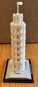 LEGO ARCHITECTURE: The Leaning Tower of Pisa (21015) No Box Or Manual Complete