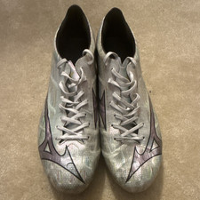Mizuno Alpha II Elite AG Men s Silver Low Top...