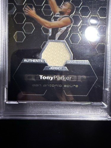 2002 Topps Finest #151 Tony Parker Spurs HOF PSA 10 GAME WORN PATCH POP 2 /999 - Picture 2 of 4