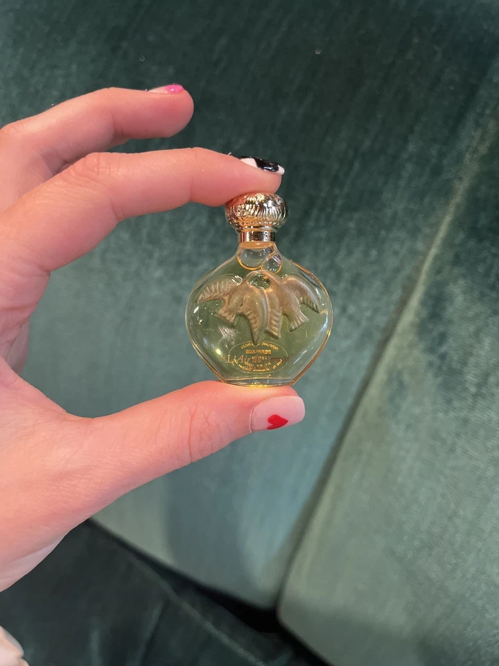 ВИНТАЖНЫЕ МИНИ-ДУХИ NINA RICCI CADEAU D'OR L'AIR DU TEMPS 0,20 жидких унции РЕДКИЕ - Изображение 3 из 4