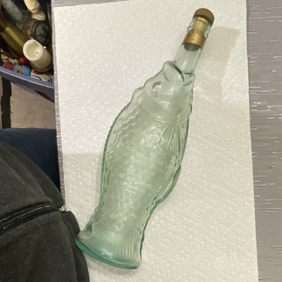 Johnnie Walker Fish-Shaped Green Gold Glass Advertising Bottle 750ml Distillery