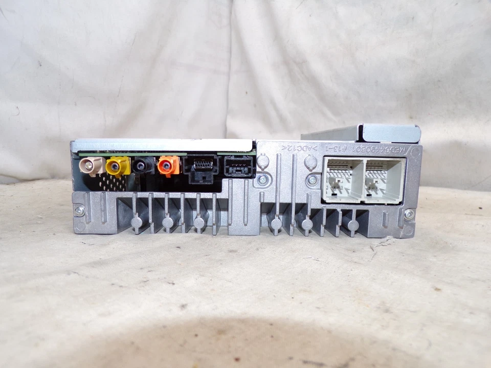 22 23 24 Chevrolet Malibu Radio Receiver 86810839 B52 - Image 3 of 3