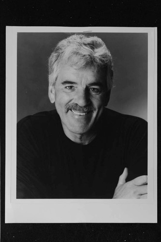 Dennis Farina - Signed Autograph and Headshot Photo set - Get Shorty - Picture 4 of 9