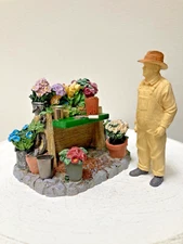 1;20.3 Scale Painted Village Street Flower Vendor Station