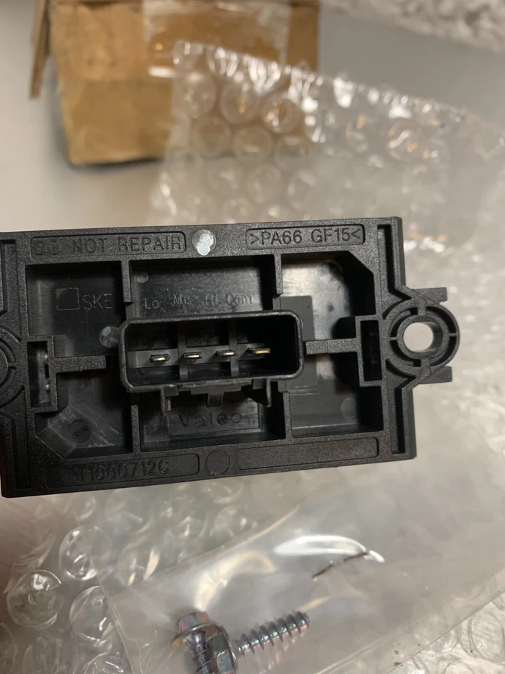 Résistance ORIGINAL moteur ventilateur d'air chauffage Dodge Journey 68038192AA - Imagem 3 de 4