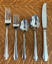  See GORHAM  Glossy *CALAIS* 18/8 JAPAN STAINLESS FLATWARE You Choose Choice NEW