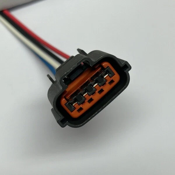 Enchufe precableado para Mazda MX-5 Sensor de ángulo de manivela Conector de 4 pines Foto 2 de 3