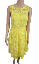 Roz & Ali size 4 women's yellow lace sleeveless summer dress zip cute pretty