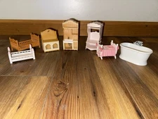 Epoch Sylvanian Calico Critters And Other Brands. Mixed Lot Of House Furniture