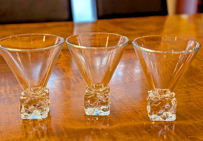 Set Of 3 Disaronno Martini '' Melting Ice''  Cocktail Glasses Retro