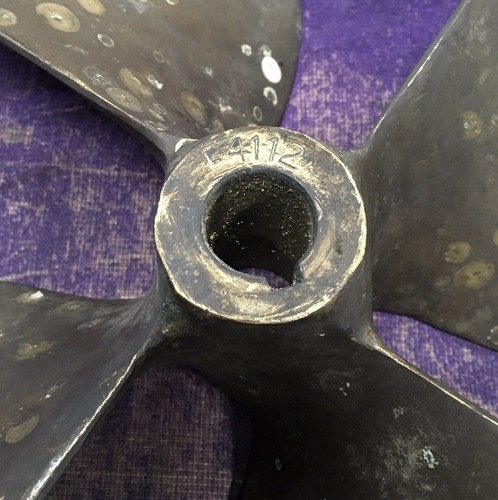 Vintage Solid Brass 18" Boat Propeller L4112 - 1" Shaft - Picture 2 of 14
