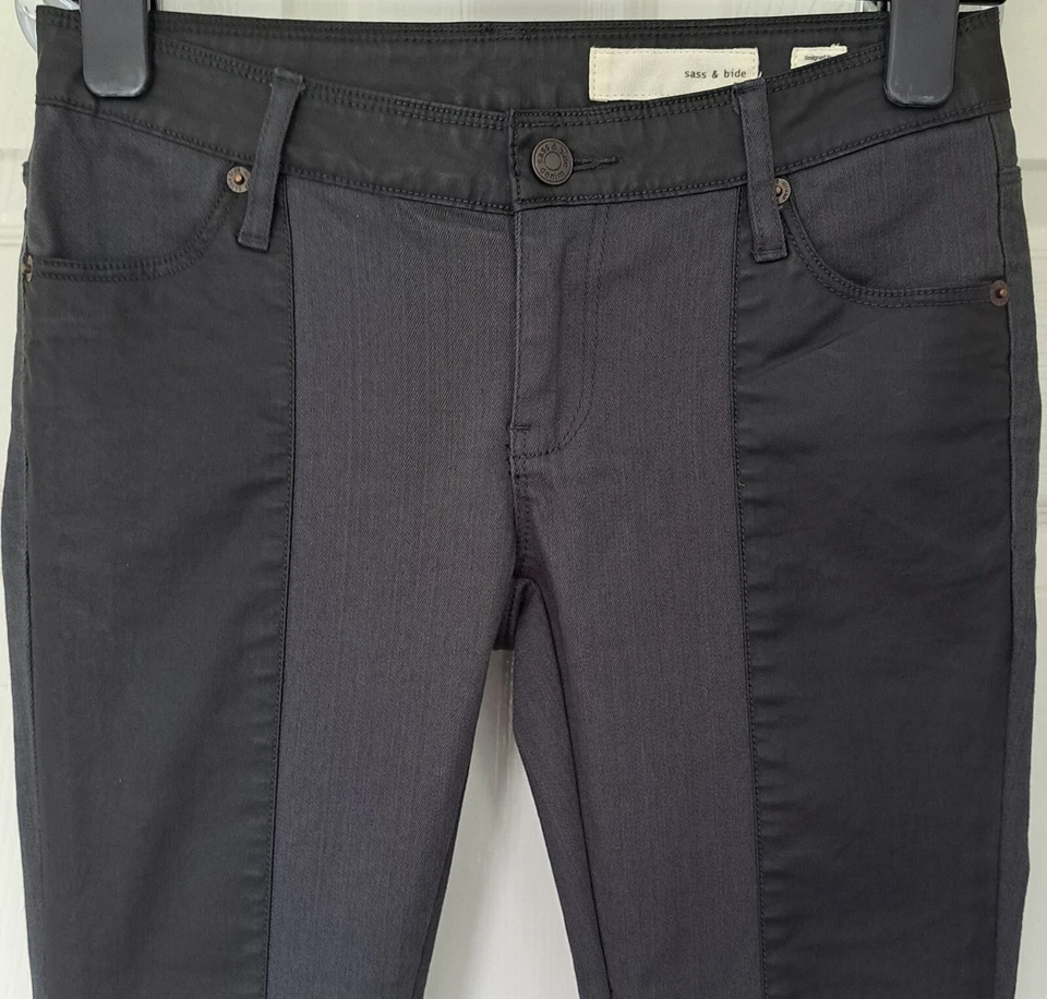 Pantalones de mezclilla para mujer Sass & Bide W26 L25 recubiertos en contraste elásticos calce ajustado de diseñador Foto 4 de 4