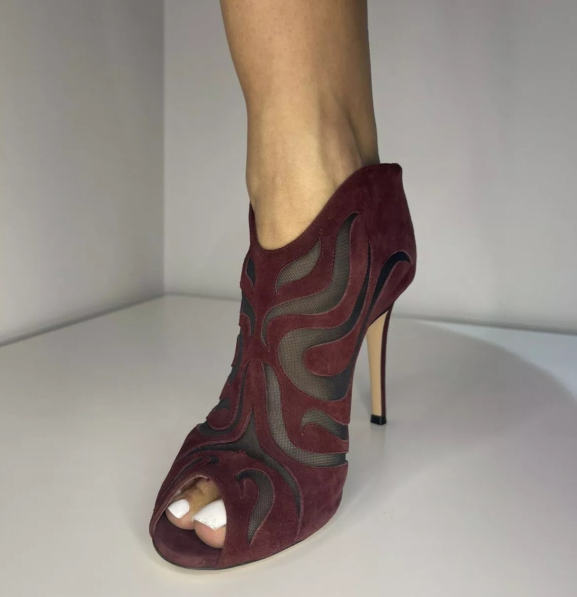 Gianvito Rossi 'Vamp' Burgundy Suede Booties EU38 US7