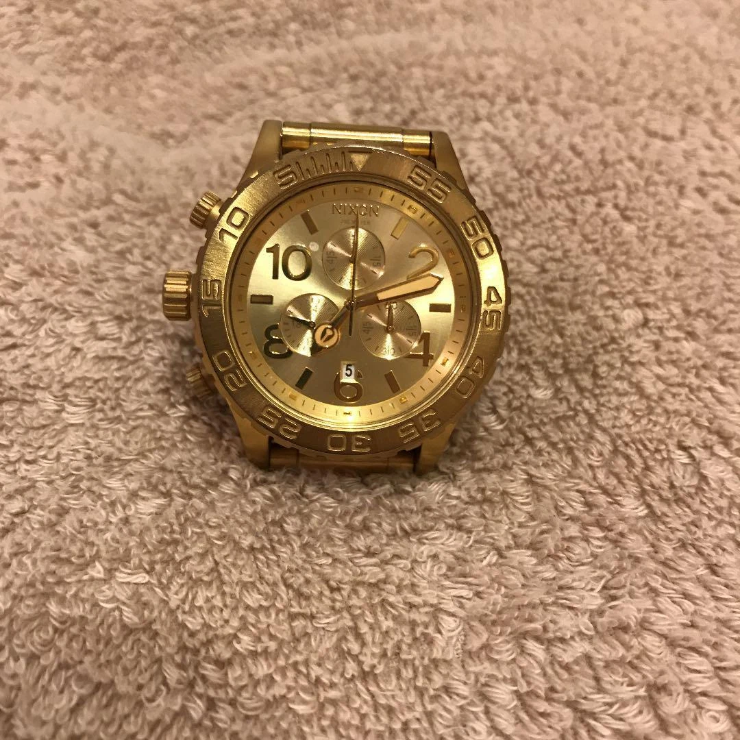 NIXON MINIMIZE the 42-20 CHRONO gold women's watch