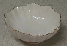 Lenox Nut Candy Bonbon Dish Symphony Giftware Gold Trim Sculptured Footed 6" Vtg