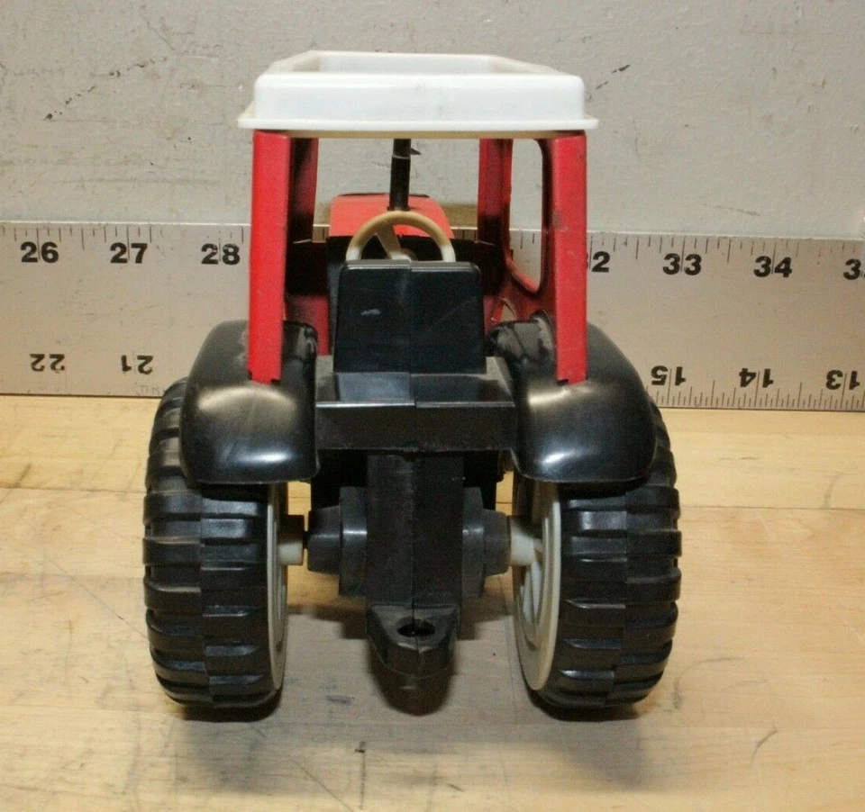 Tractor Buddy L 1982 vintage rojo y negro hecho en Hong Kong Foto 3 de 4